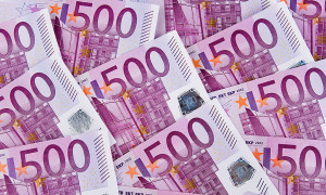 Eurogeldscheine - 500 Euroscheine [ (c) www.BilderBox.com, Erwin Wodicka, Siedlerzeile 3, A-4062 Thening, Tel. + 43 676 5103678.Verwendung nur gegen HONORAR, BELEG, URHEBERVERMERK nach AGBs auf bilderbox.com]